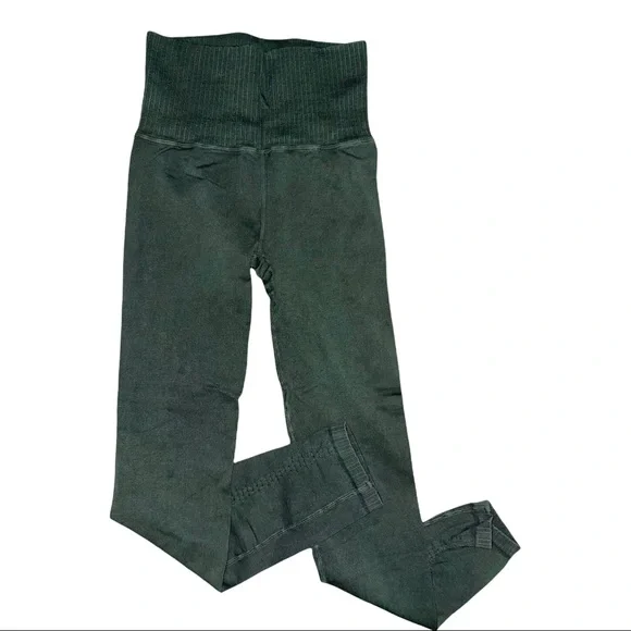 NEW Free People Movement Good Karma Leggings & Happiness Runs Top set - Picture 8 of 8